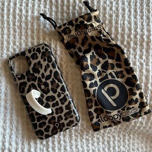 iPhone 11 Cheetah Loopy Case
